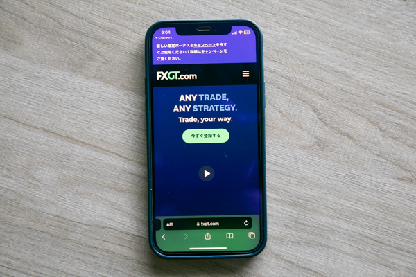 FXGT.com　スマホ